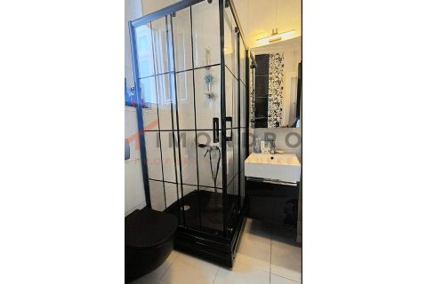 آپارتمان در Beyoglu،  Istanbul ، امارات متحده عربی 2 خوابه ، 110 متر مربع.  شماره 188527 - 12
