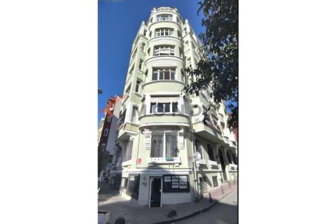 آپارتمان در Beyoglu،  Istanbul ، امارات متحده عربی 2 خوابه ، 110 متر مربع.  شماره 188527 - 15