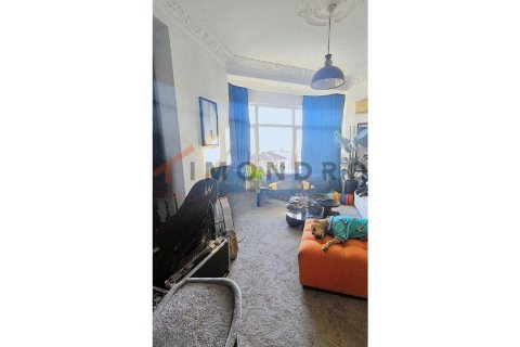 آپارتمان در Beyoglu،  Istanbul ، امارات متحده عربی 2 خوابه ، 110 متر مربع.  شماره 188527 - 5
