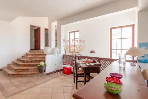 Продажа виллы  в Гирне, Северный Кипр 4+1, 300м2, №187889 – фото 12