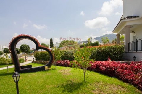 Продажа квартиры  в Гирне, Северный Кипр 2+1, 145м2, №187896 – фото 29