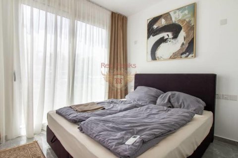 Продажа квартиры  в Гирне, Северный Кипр 2+1, 145м2, №187896 – фото 13