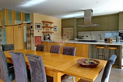 Продажа виллы  в Гирне, Северный Кипр 4+1, 287м2, №187895 – фото 17