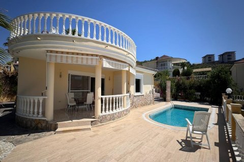 Продажа квартиры  в Аланье, Анталье, Турция 3 комн., 140м2, №193194 – фото 1