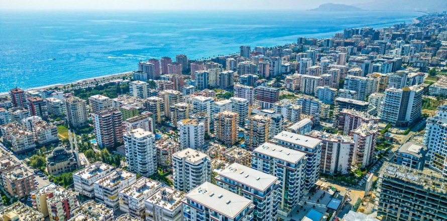 1+1 Apartment in Mahmutlar, Antalya, Turkey No. 186753