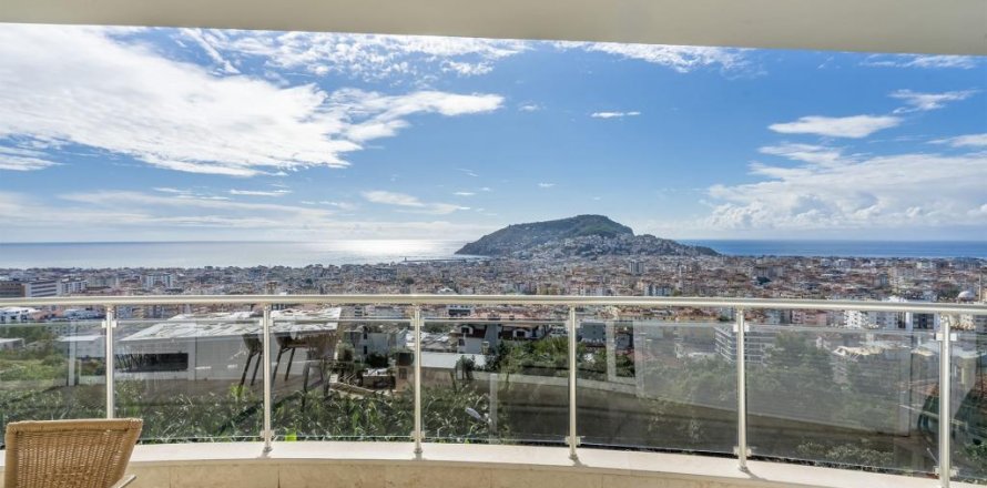 Квартира  5-х ком. в Аланье, Анталья, Турция №193827