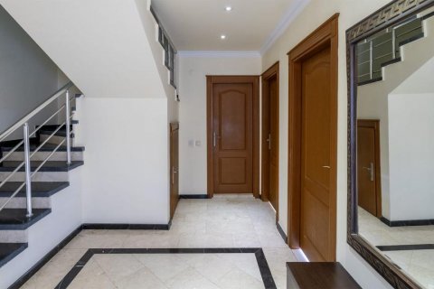 Продажа квартиры  в Аланье, Анталье, Турция 5 комн., 210м2, №193827 – фото 15