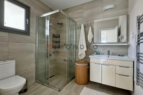 2+1 Lejlighed  i  Nr. 193159 - 5