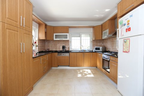 3+1 Villa  i Serik, Antalya, Turkiet Nr. 193090 - 9