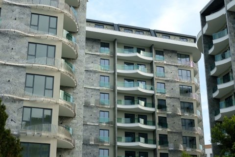 Lägenhet  i Tosmur, Alanya, Antalya, Turkiet Nr. 191636 - 3