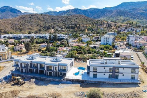 Lägenhet  i Alsancak, Girne,  Nr. 210691 - 27