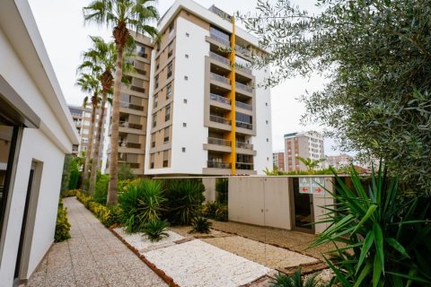 Apartment for sale  in Konyaalti, Antalya, Turkey, 2 bedrooms, 100m2, No. 194037 – photo 2