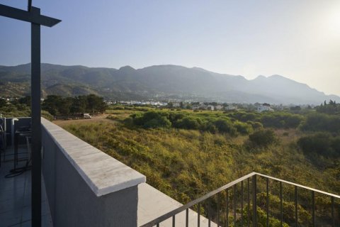 آپارتمان در  Northern Cyprus ، ترکیه 100 متر مربع.  شماره 186446 - 19