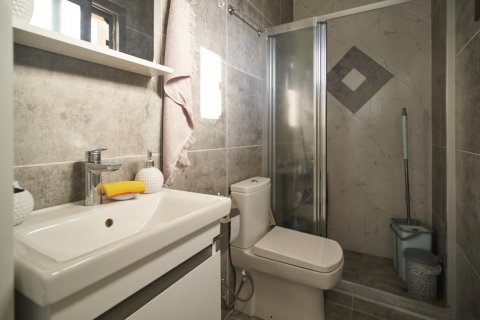 آپارتمان در  Northern Cyprus ، ترکیه 100 متر مربع.  شماره 186446 - 11