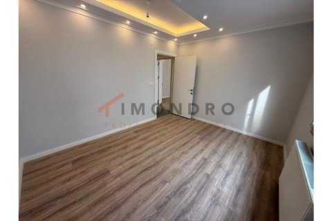 Продажа квартиры  в Авджылар, Стамбуле, Турция 2+1, 110м2, №185533 – фото 4