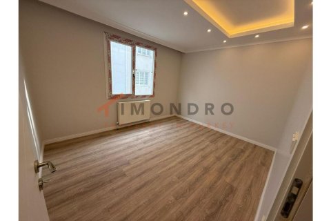 Продажа квартиры  в Авджылар, Стамбуле, Турция 2+1, 110м2, №185533 – фото 10