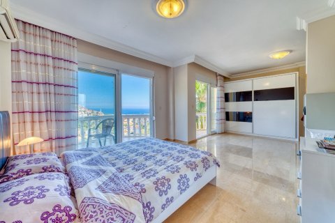Продажа квартиры  в Айвансарае, Стамбуле, Турция 4 комн., 170м2, №192275 – фото 21