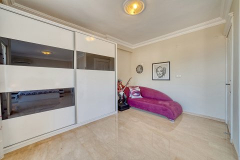 Продажа квартиры  в Айвансарае, Стамбуле, Турция 4 комн., 170м2, №192275 – фото 24