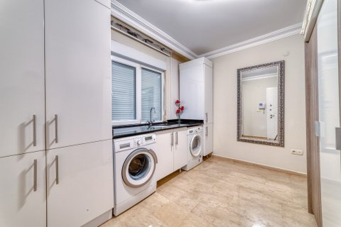 Продажа квартиры  в Айвансарае, Стамбуле, Турция 4 комн., 170м2, №192275 – фото 19