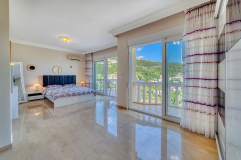 Продажа квартиры  в Айвансарае, Стамбуле, Турция 4 комн., 170м2, №192275 – фото 23