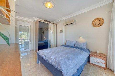 Продажа квартиры  в Айвансарае, Стамбуле, Турция 4 комн., 170м2, №192275 – фото 13