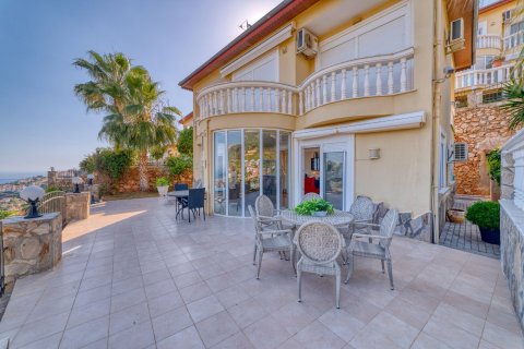 Продажа квартиры  в Айвансарае, Стамбуле, Турция 4 комн., 170м2, №192275 – фото 3