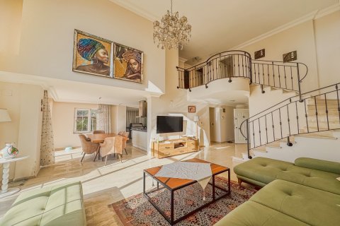 Продажа квартиры  в Аланье, Анталье, Турция 5 комн., 270м2, №192283 – фото 11