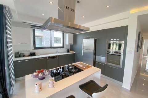 Продажа квартиры  в Северном Кипре 3 комн., 130м2, №210847 – фото 11