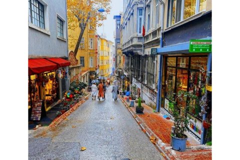 Apartment for sale  in Beyoglu, Istanbul, Turkey, 3 bedrooms, 130m2, No. 188352 – photo 1
