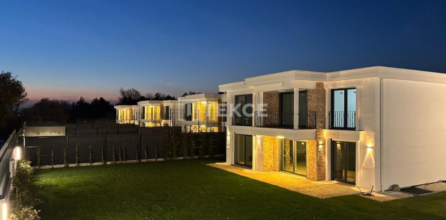 7+2 Villa  i Tuzla, Istanbul, Tyrkia Nr. 190141