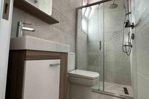 Продажа виллы  в Гирне, Северный Кипр 3+1, 100м2, №190782 – фото 4