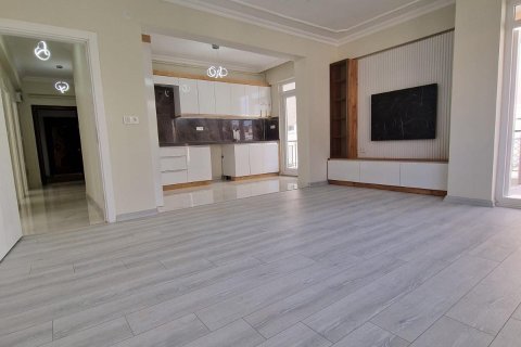 Apartment for sale  in Antalya, Turkey, 3 bedrooms, 130m2, No. 211583 – photo 2