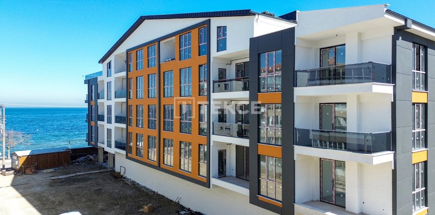 2+1 Wohnung in Cinarcik, Yalova, Türkei Nr. 193391