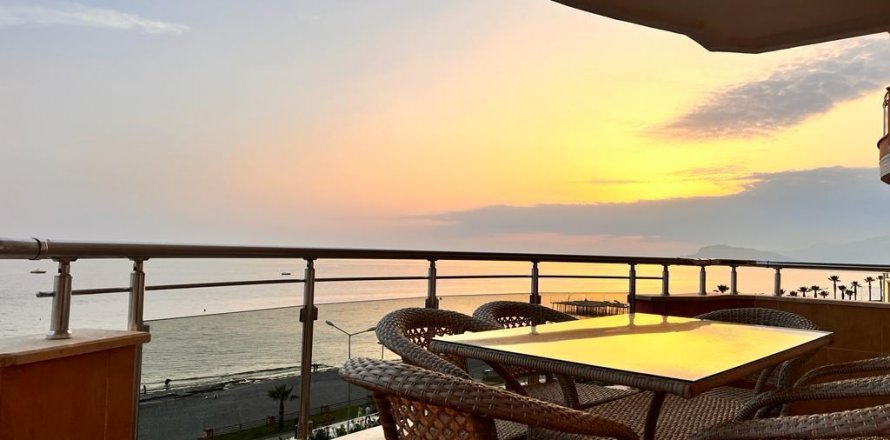 Квартира  3-х ком. в Махмутларе, Анталья, Турция №185326