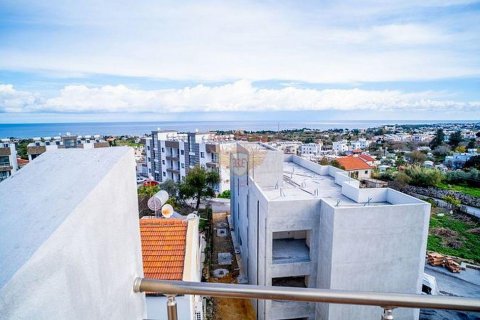2+1 Leilighet  i Girne,  Nr. 187615 - 16