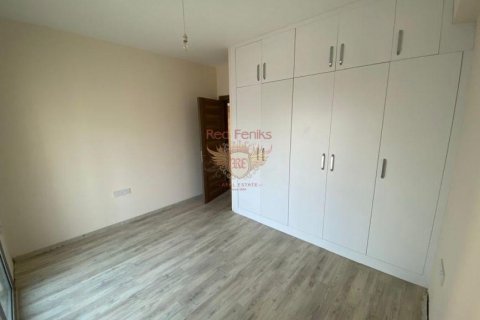 Apartment for sale  in Girne, Northern Cyprus, 2 bedrooms, 70m2, No. 187616 – photo 2