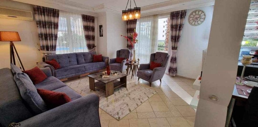 2+1 Apartment  in Alanya, Antalya, Turkey No. 185843