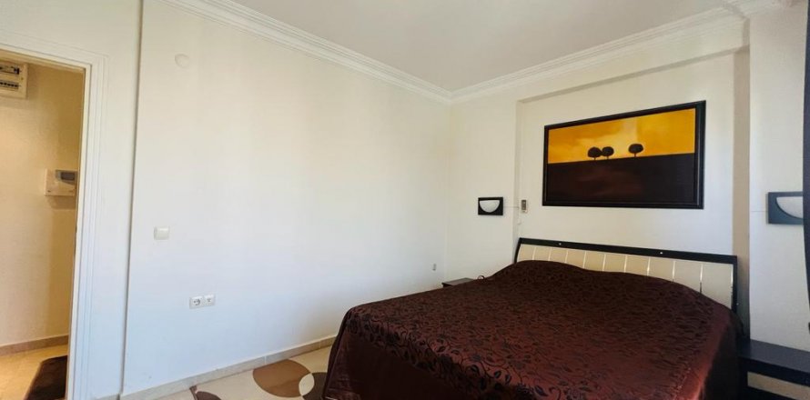 1+1 Apartment  in Alanya, Antalya, Turkey No. 185845