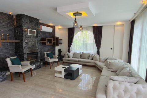 Продажа виллы  в Аланье, Анталье, Турция 5+1, №193152 – фото 13