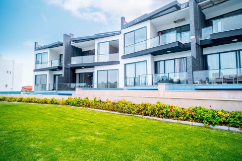 آپارتمان در  Girne ، ترکیه 230 متر مربع.  شماره 210763 - 5