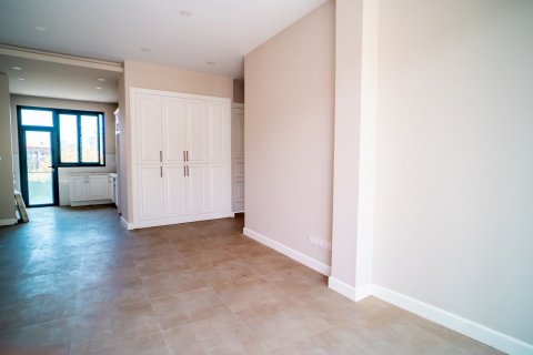 آپارتمان در  Girne ، ترکیه 230 متر مربع.  شماره 210763 - 23