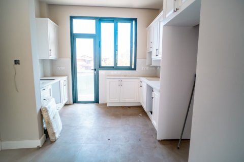 آپارتمان در  Girne ، ترکیه 230 متر مربع.  شماره 210763 - 25