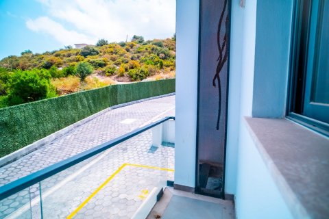 آپارتمان در  Girne ، ترکیه 230 متر مربع.  شماره 210763 - 28