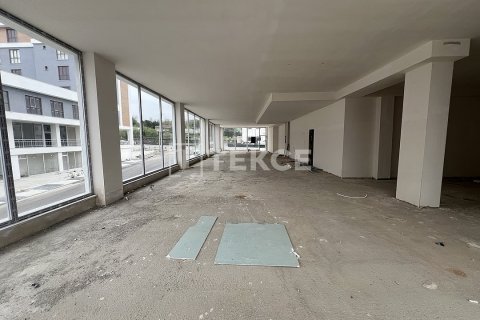 Продажа коммерческой недвижимости в Чекмекёе, Стамбуле, Турция, 291м2, №191282 – фото 3