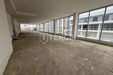 Продажа коммерческой недвижимости в Чекмекёе, Стамбуле, Турция, 291м2, №191282 – фото 5
