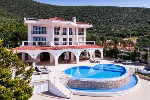 5+1 Villa  i Kas, Antalya, Tyrkia Nr. 191279
