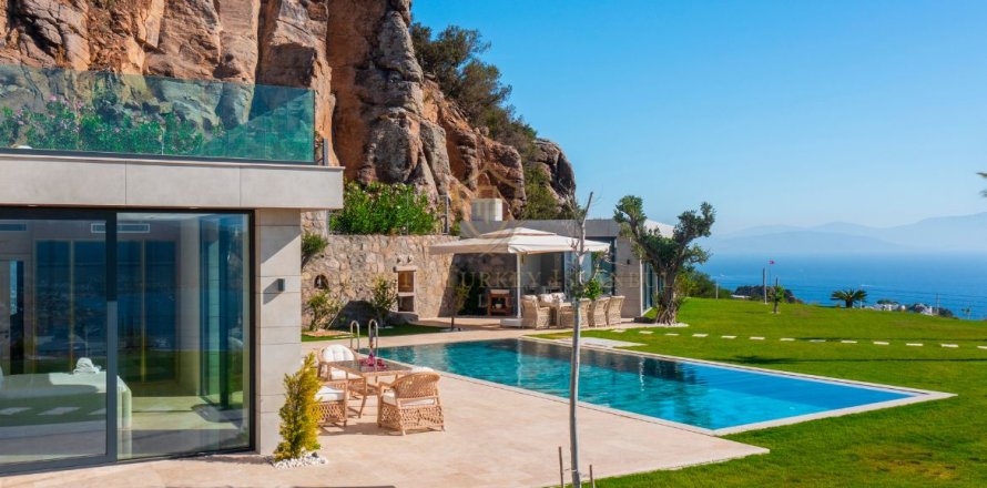 5+1 Villa  i Bodrum, Mugla, Tyrkia Nr. 178160