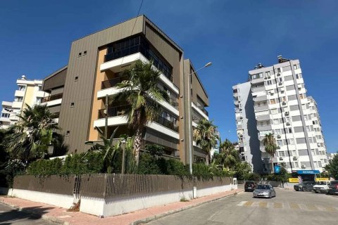 Продажа квартиры  в Муратпаше, Анталье, Турция 3+1, 170м2, №193080 – фото 1