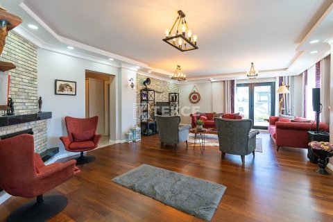 Продажа виллы  в Чаталдже, Стамбуле, Турция 9+4, 504м2, №191296 – фото 23