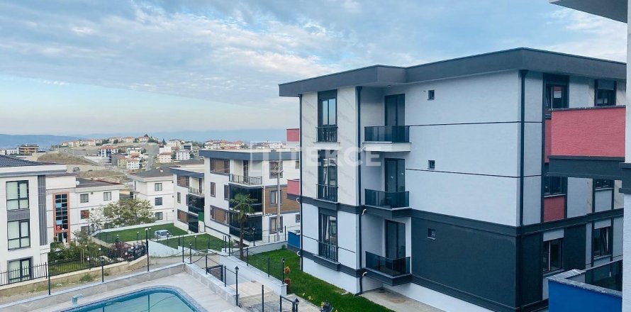 آپارتمان در  Sakarya ، ترکیه 3 خوابه ، 175 متر مربع.  شماره 191298